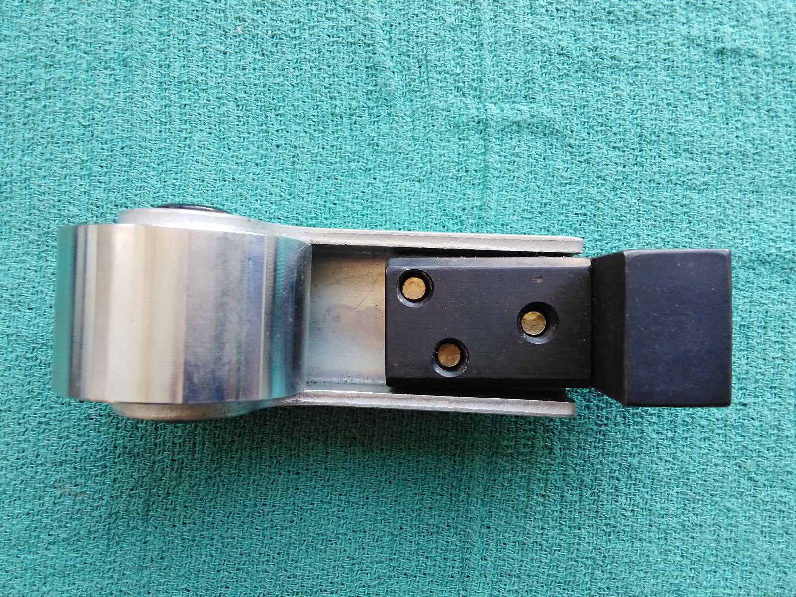 New Matrix Adjustable Tensioner Pully Assy Part # 0000089133