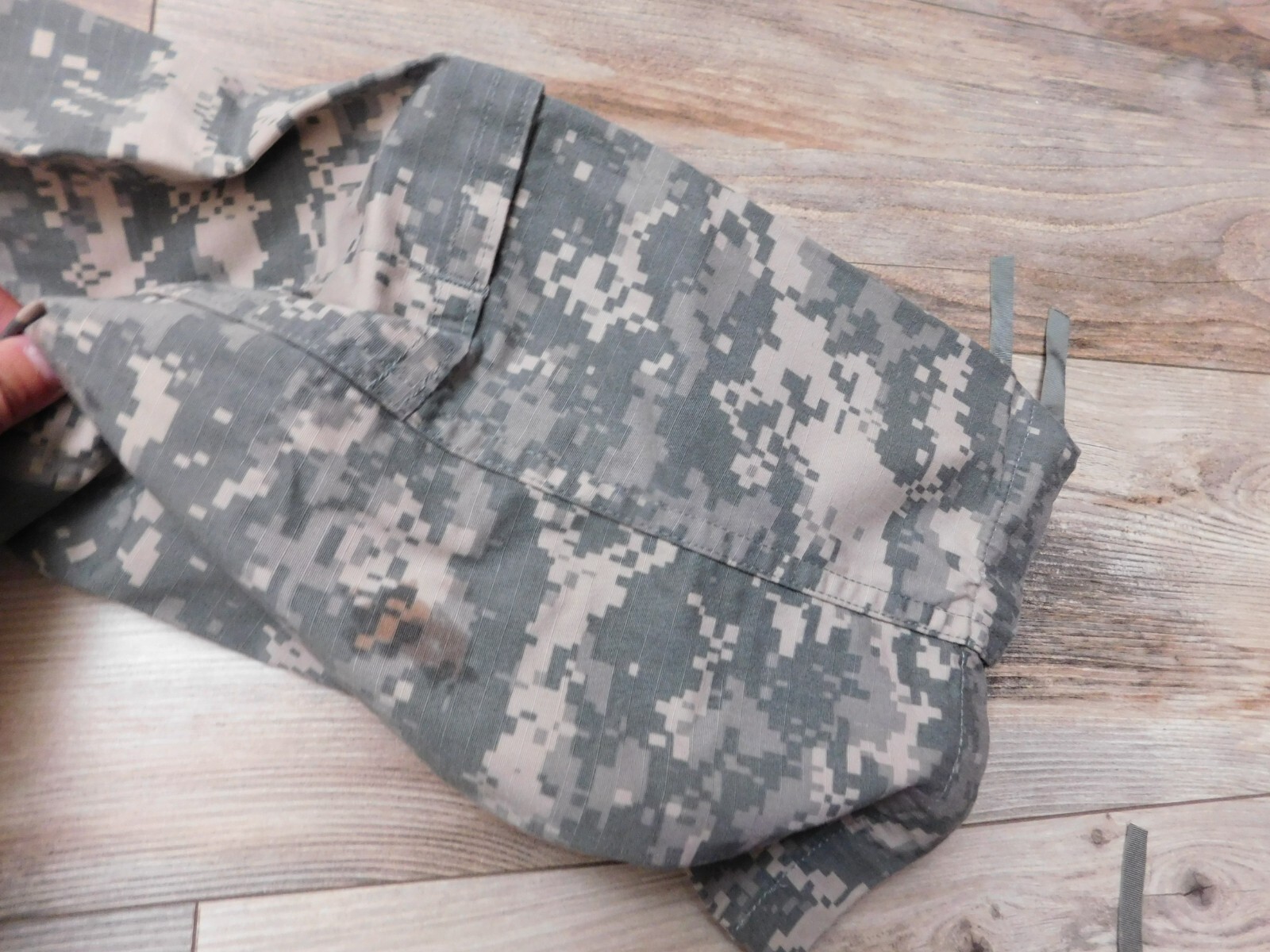 ARMY ACU PANTS SIZE LARGE - SHORT