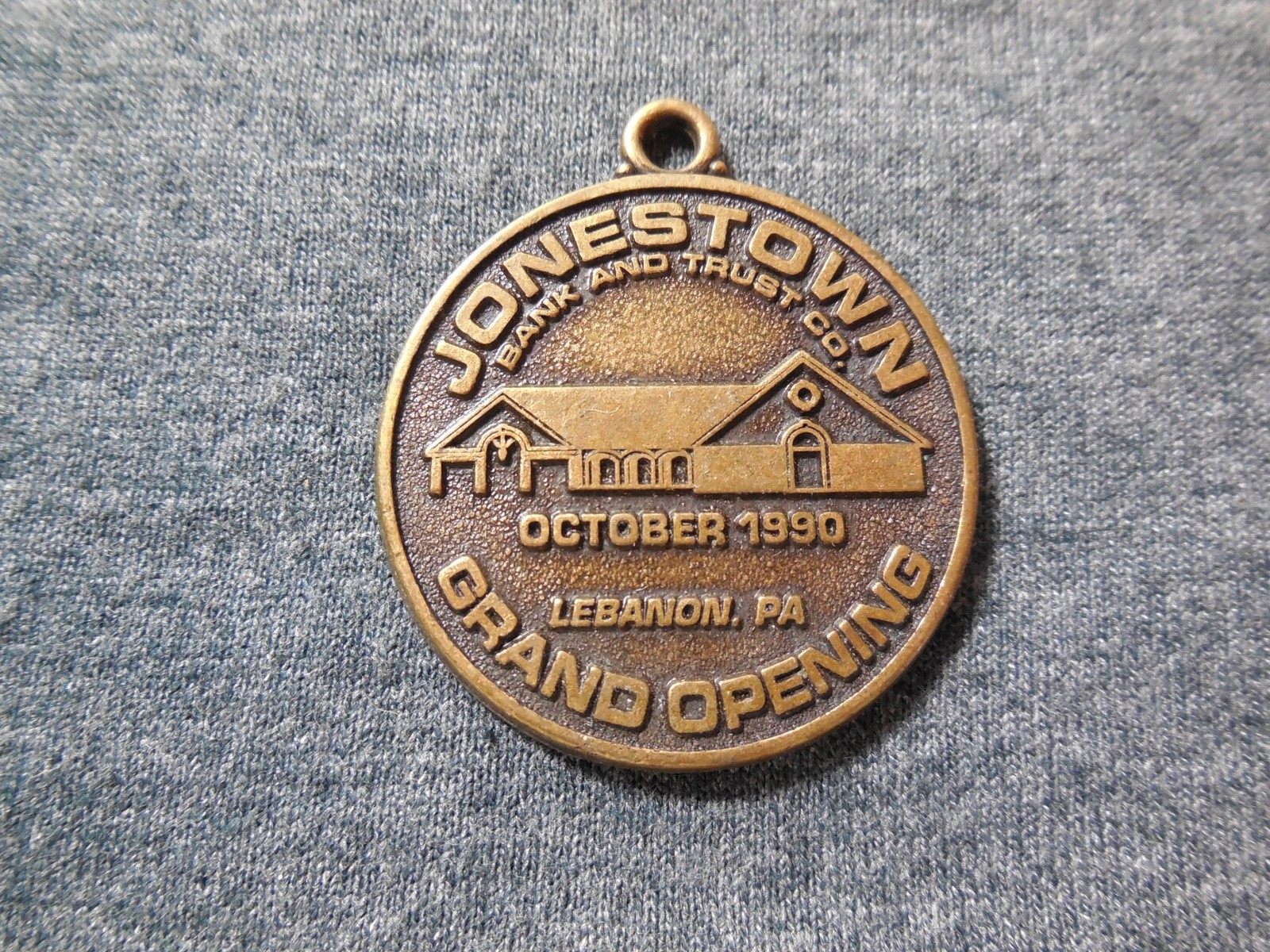 LEBANON PENNSYLVANIA 1990 JONESTOWN BANK & TRUST CO GRAND OPENING KEY FOB