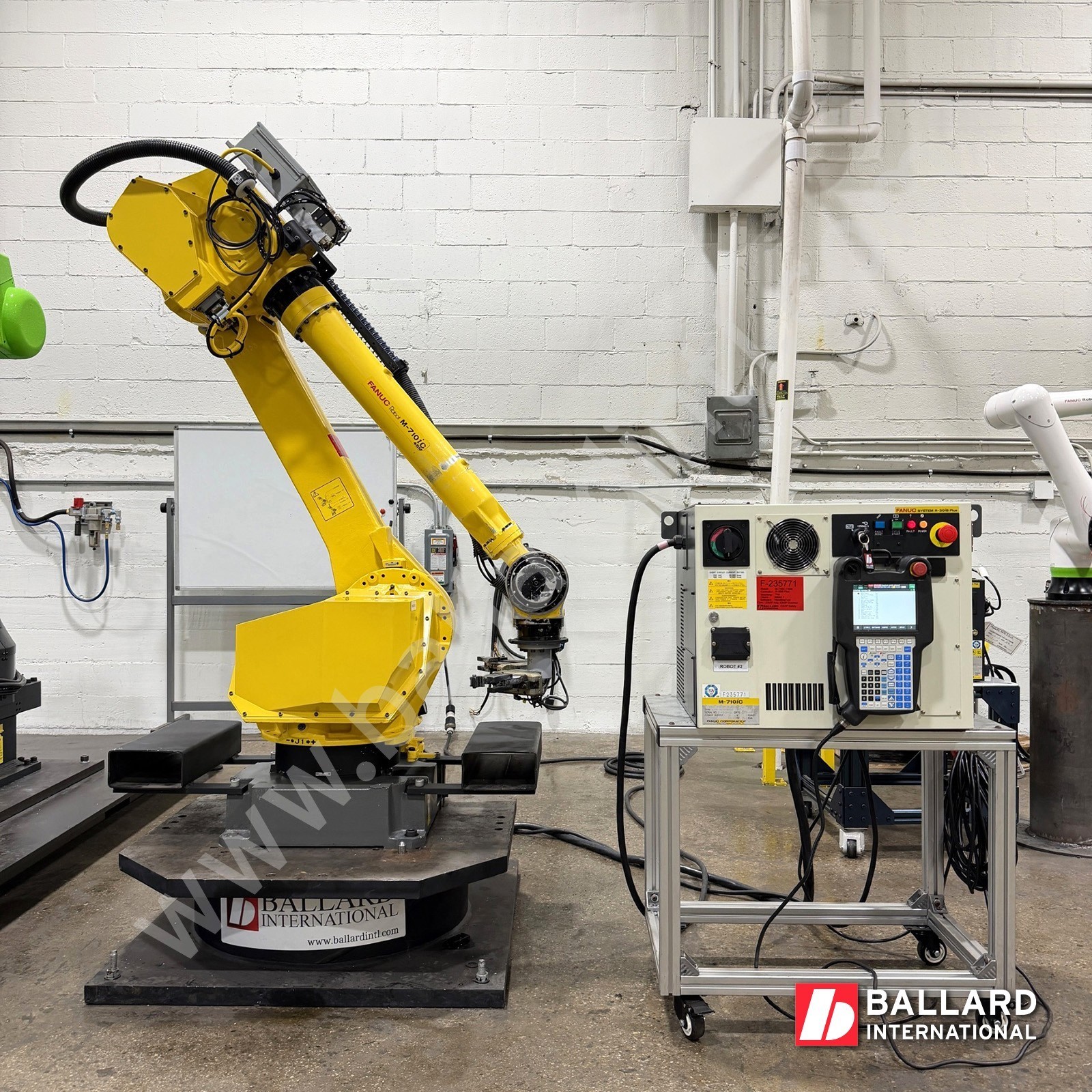 FANUC M-710iC/45M Robot Complete System w/ R30iB Plus Controller - F235771