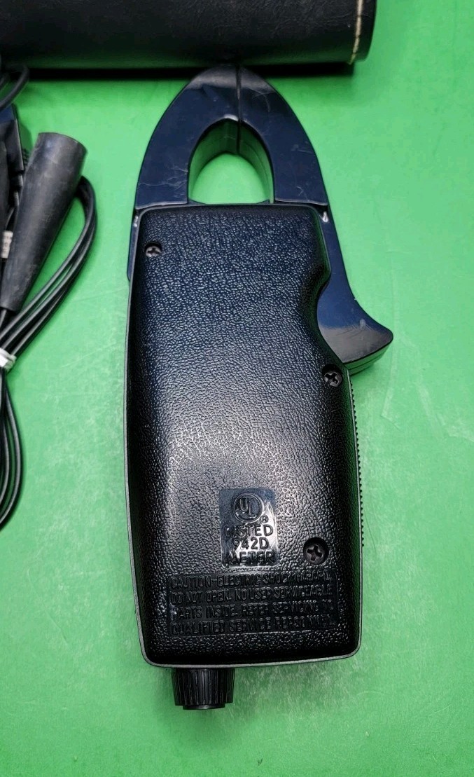 Vintage GE Snapper 350 AC Volt, Amp & Ohm Hook-On Meter