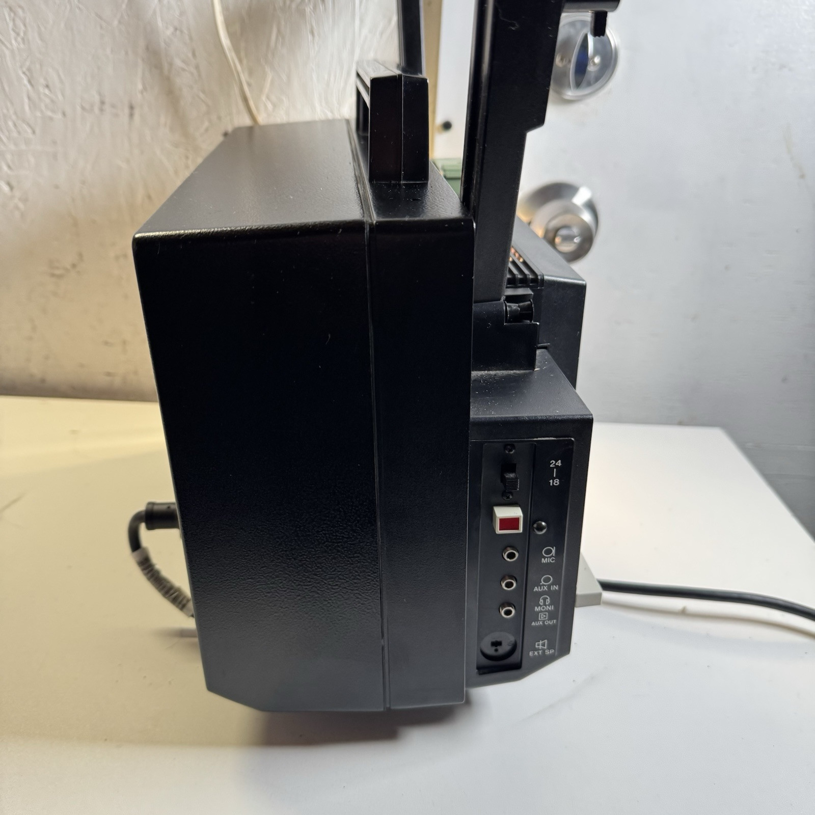 Elmo ST-600 8mm Sound Projector Untested