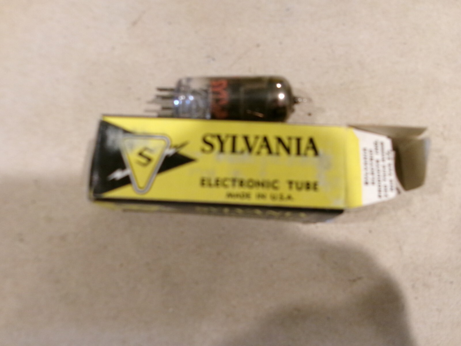 OEM VINTAGE ELECTRONIC TUBE SYLVANIA 3BZ6