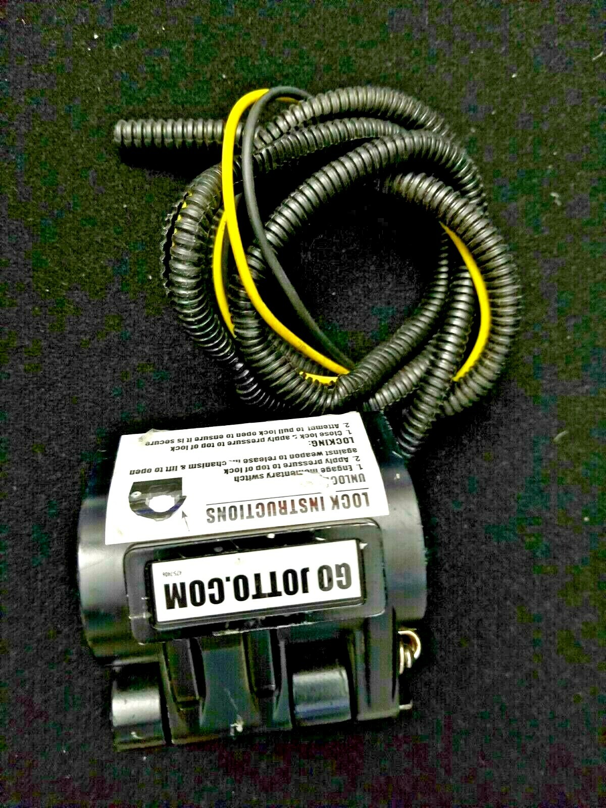 GO JOTTO.COM Rifle Vertical Lock only Frame not included Used Great Condition