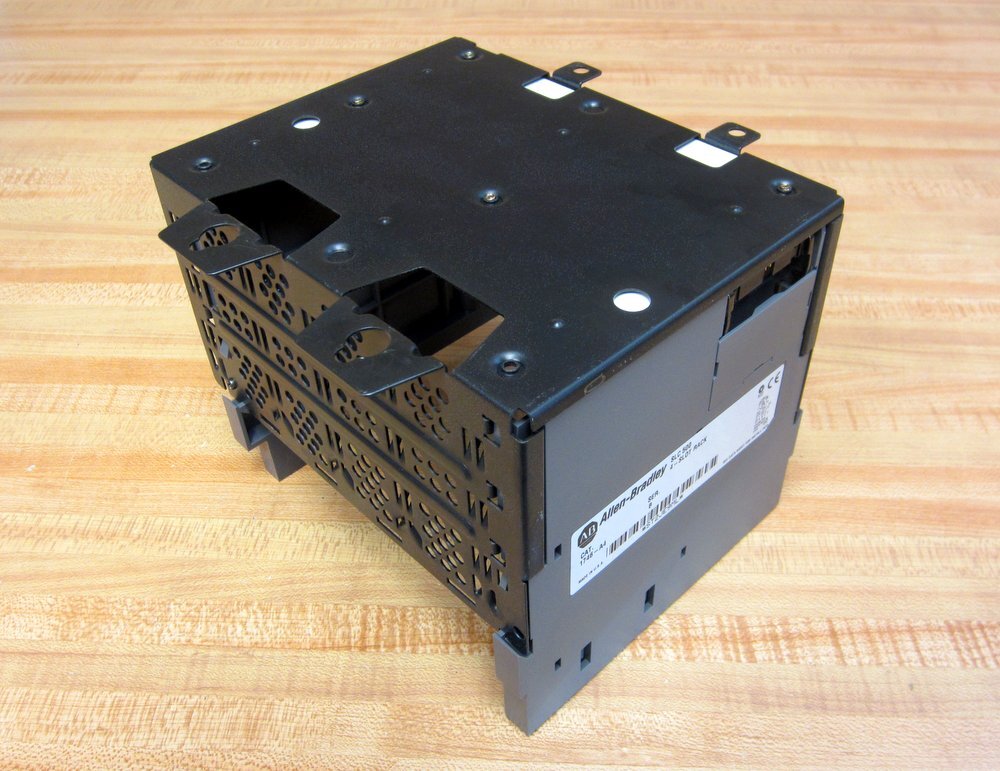 Allen Bradley 1746-A4 4-Slot Rack 1746A4 Ser B Black Metal Housing