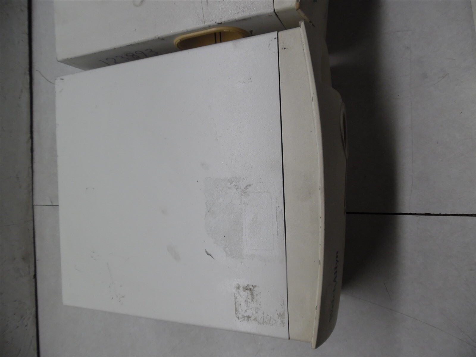 Welch Allyn CL300 Surgical Illuminator
