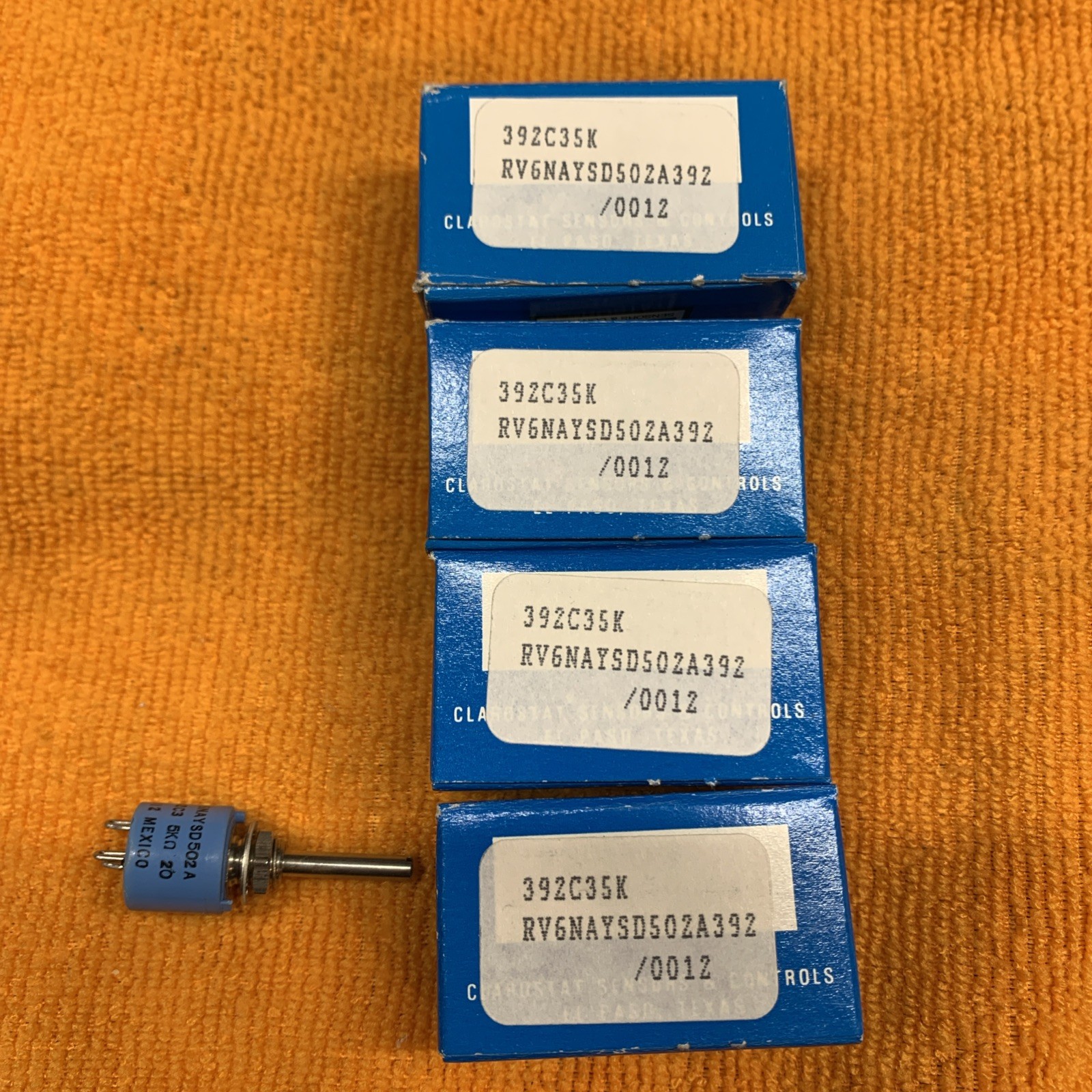 Clarostat RV6NAYSD104A392 Potentiometer, New, set of 4
