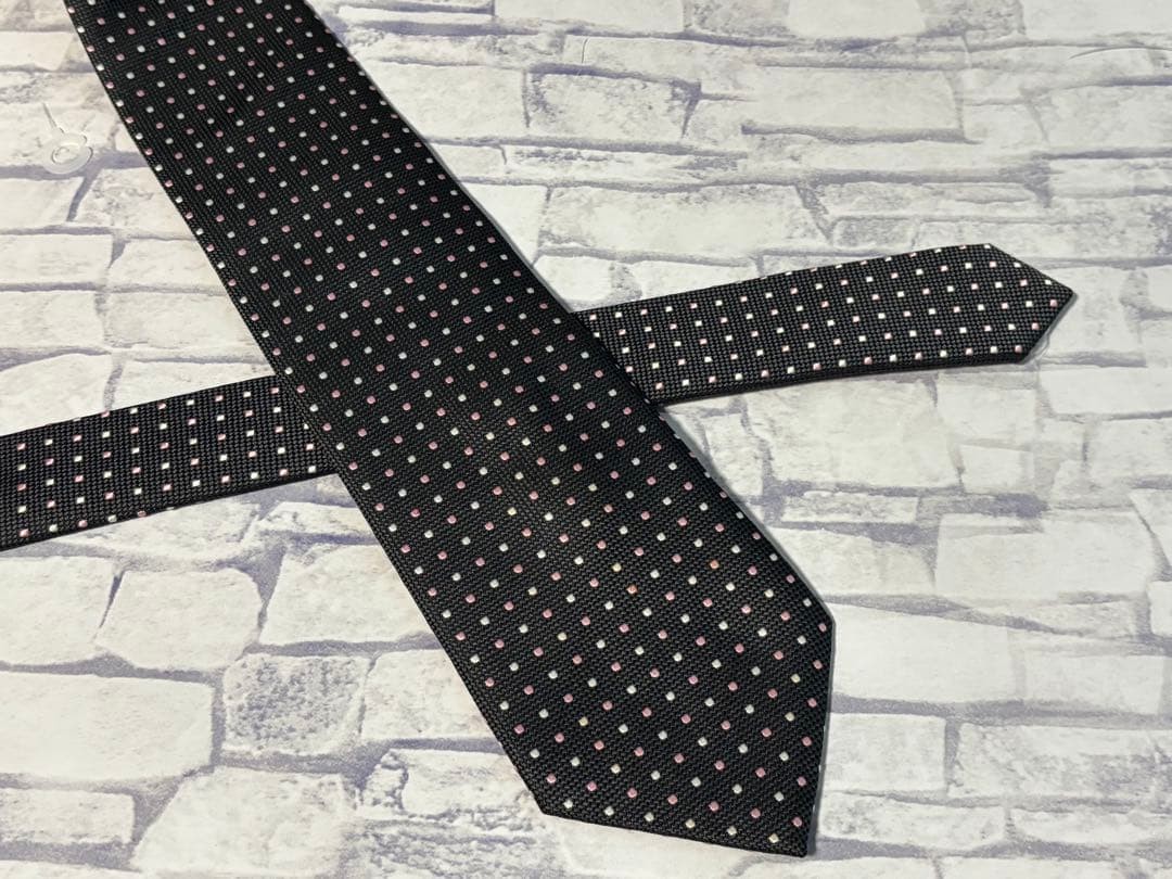 BRICK HOUSE 100% Silk Dot Pattern tie Good Gray Polka Dots