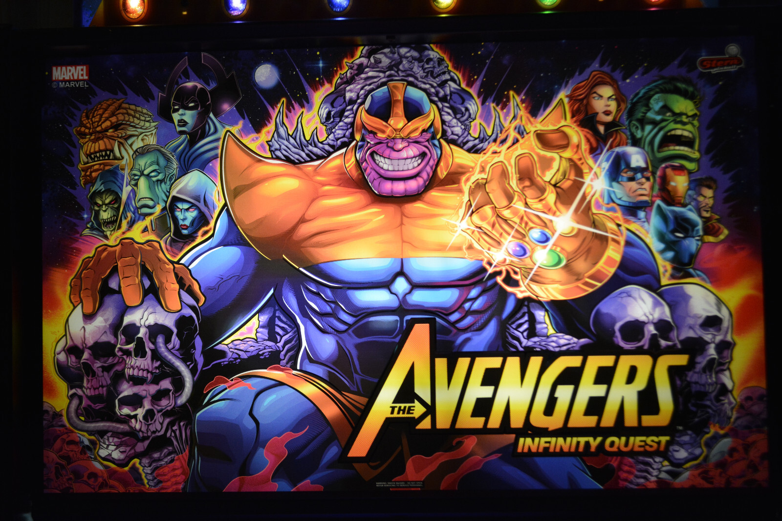 Stern * The AVENGERS : Infinity Quest LE (#154 of 500) pInball game with topper!
