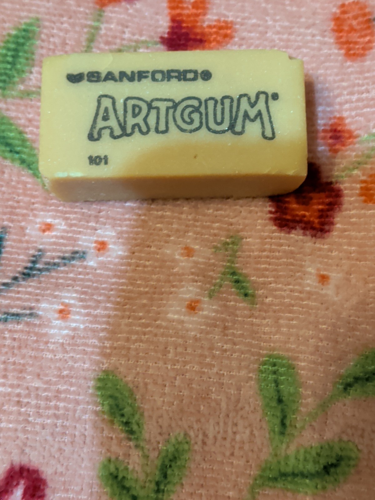 Sanford Artgum Gum 101 Erasers 2 in. x 1 in. x 7/8 in.