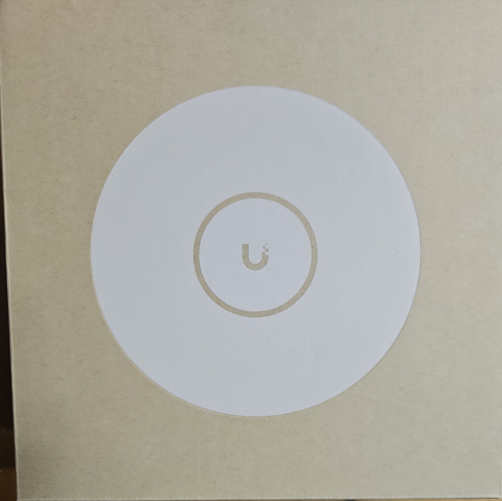 Ubiquiti U7 Long-Range WiFi 7 Access Point (U7-LR-US) Brand New  1yr warranty