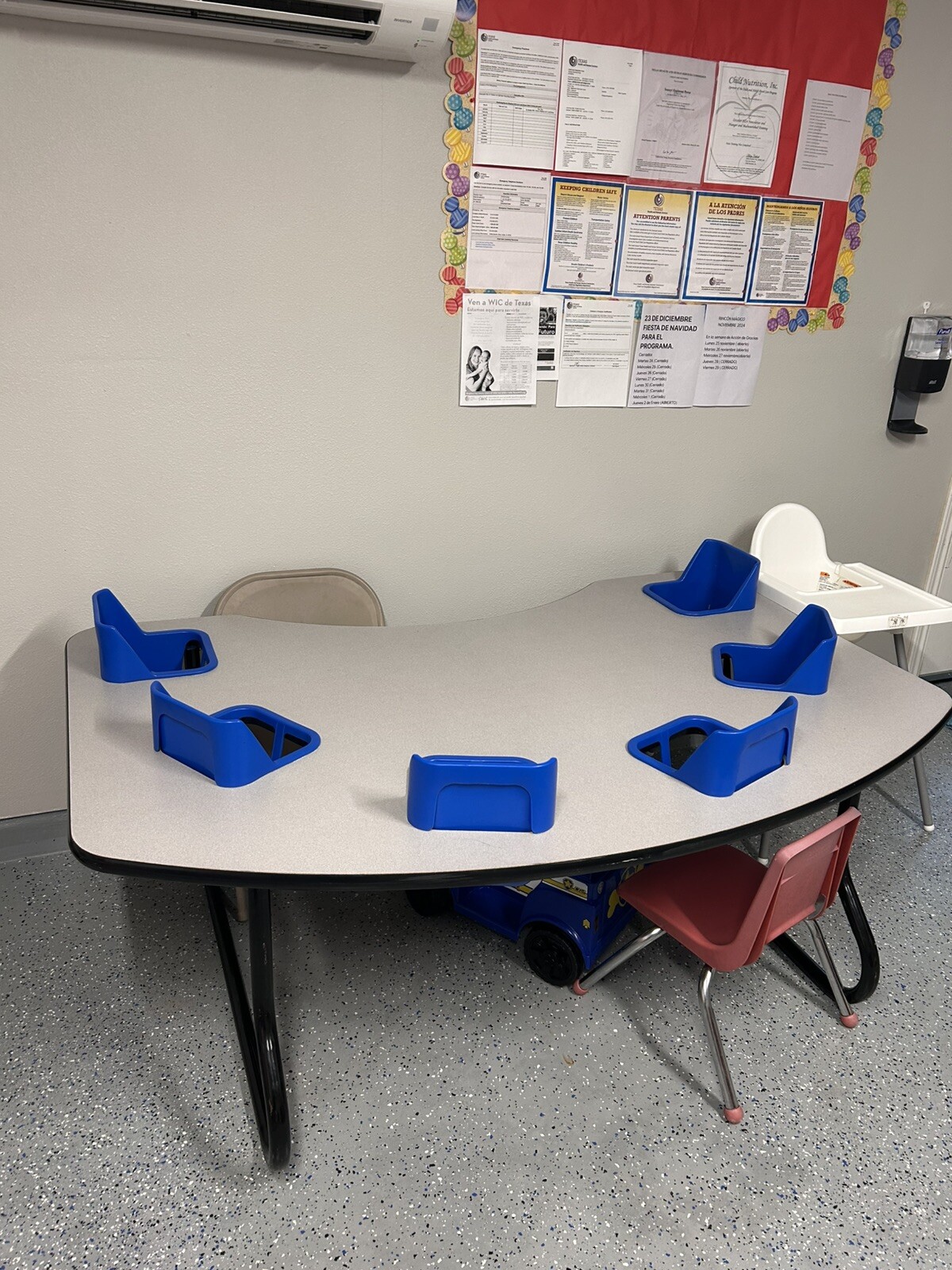 Mesa Para Daycare