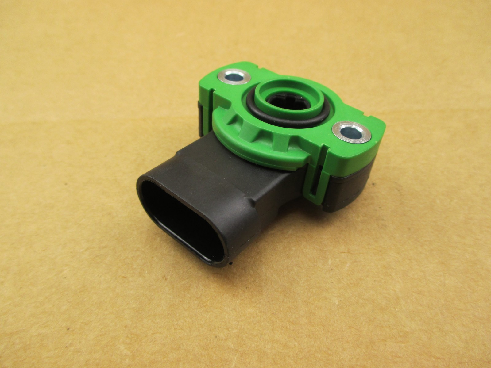 AL110351 Throttle Position Sensor fits John Deere 5075E 5065E 5055E 5045E 6110R