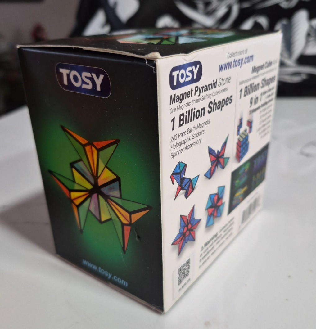 TOSY Magnet Pyramid Glow Set New Sealed Box - 1 Cube