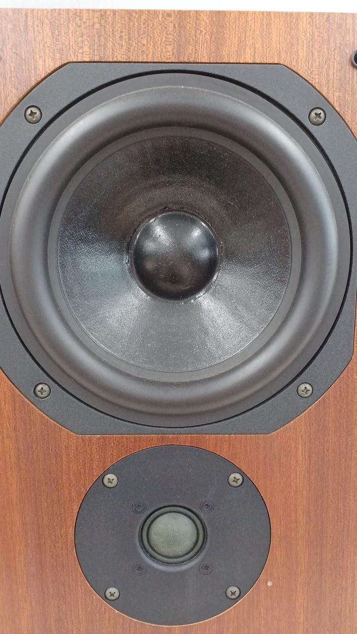 CHARIO Speakers Pair Reference20 Used