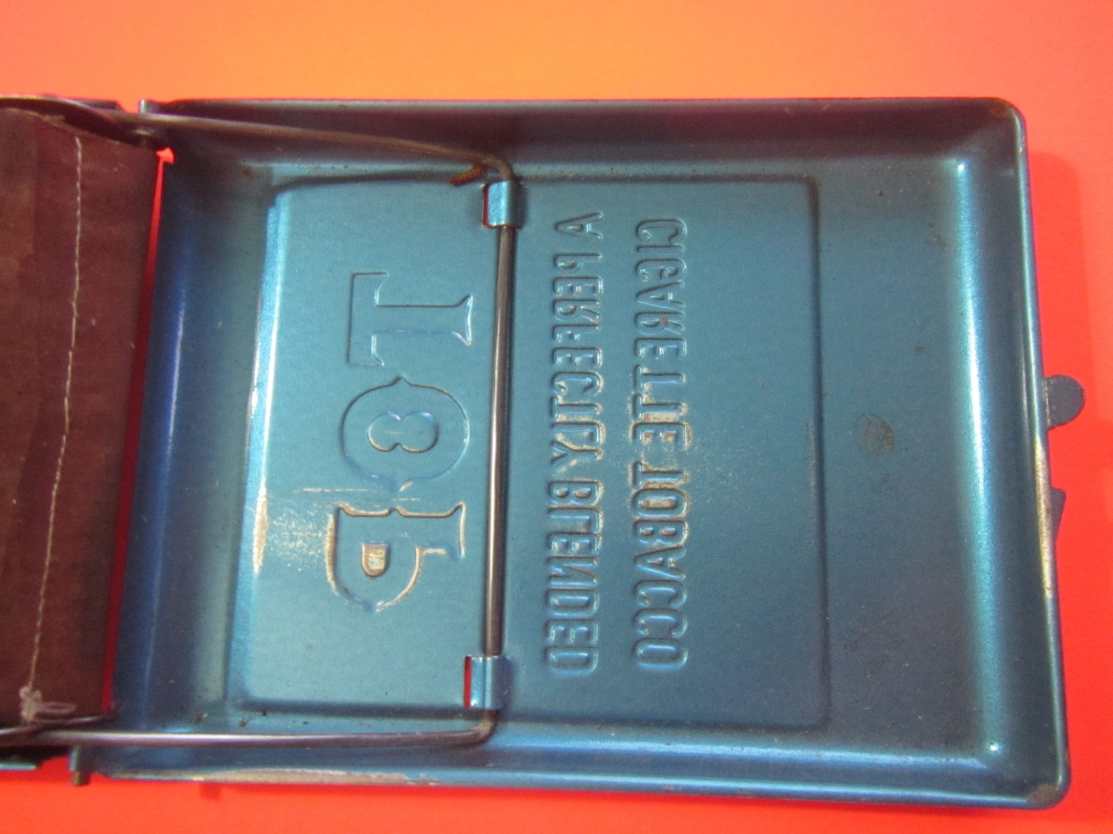 Vintage Top Blue Metal handheld Cigarette roller rolls regular size