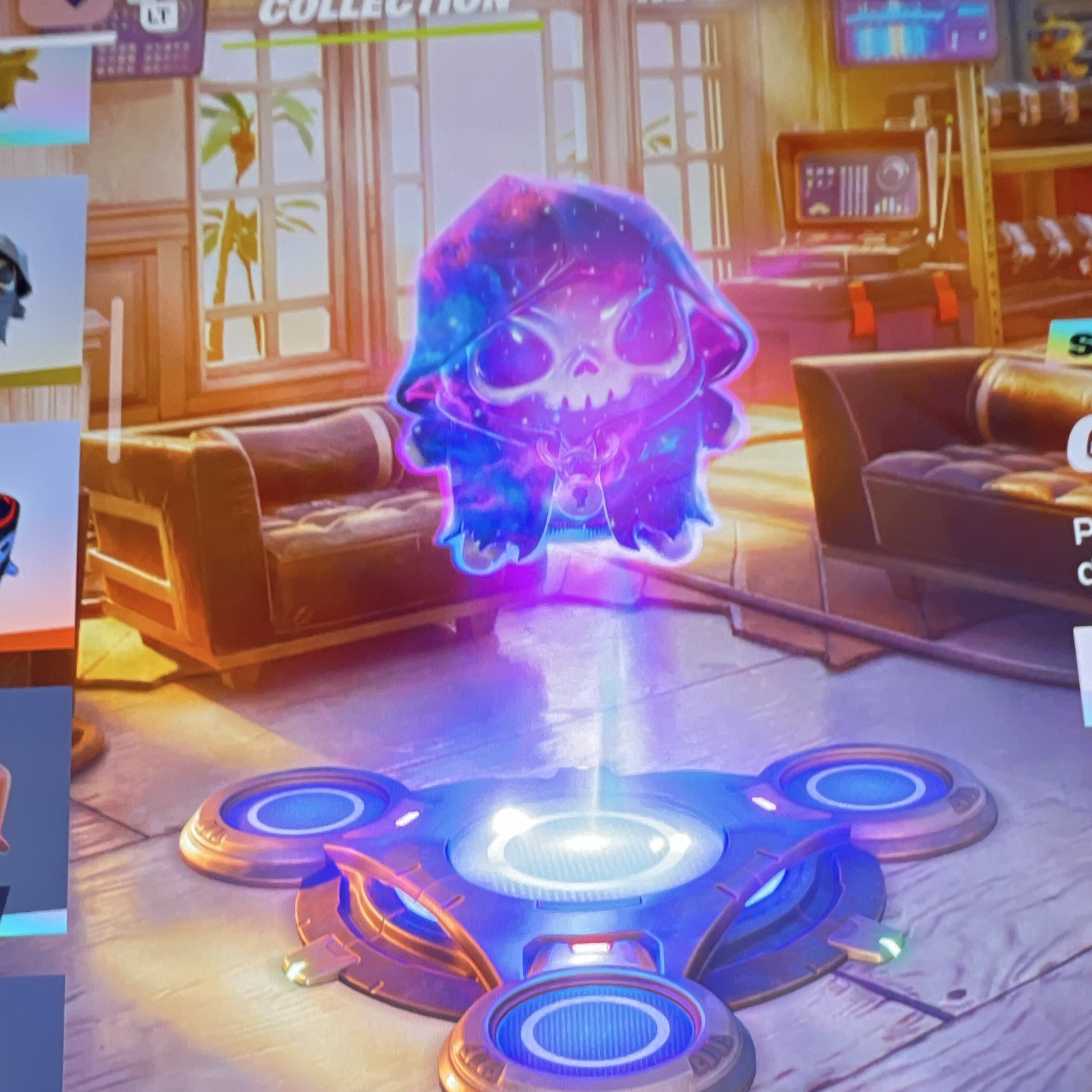 Fortnite Chapter 3 Back Bling Hologram Skull In-Game Virtual Cosmetic Item