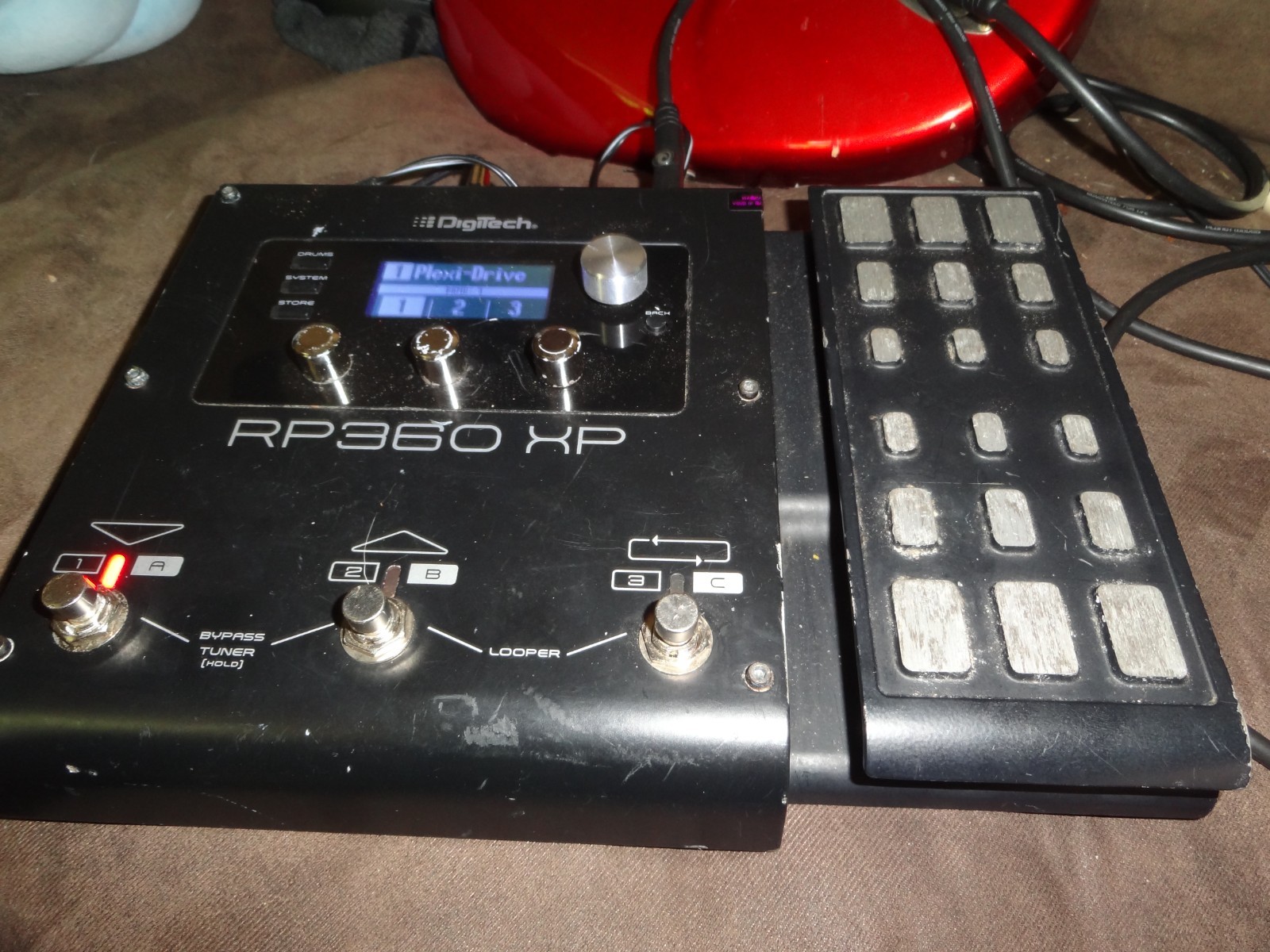 DigiTech RP360 XP Guitar Multi Effects Processor Pedal w/Expression Pedal Tested