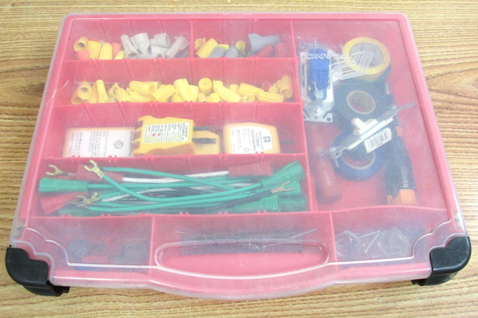 IDEAL EZ CHECK CIRCUIT IDENTIFIERS & AW SPERRY OUTLET CIRCUIT TESTER KIT & CASE