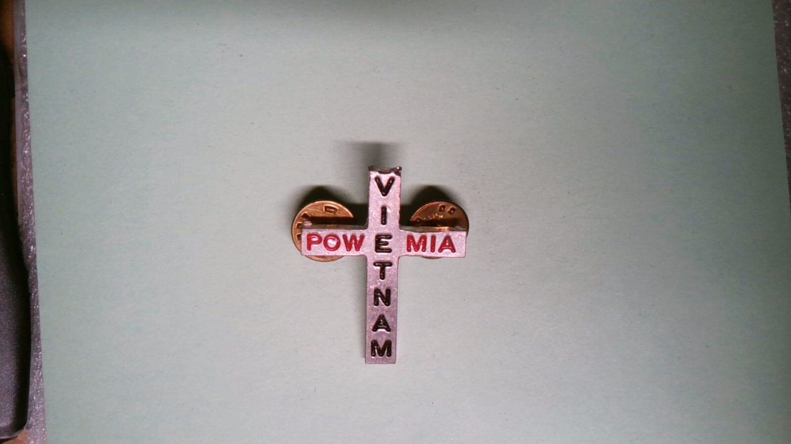 MILITARY INSIGNIA CROSS VIETNAM POW MIA WITH 2 CLUTCHBACKS