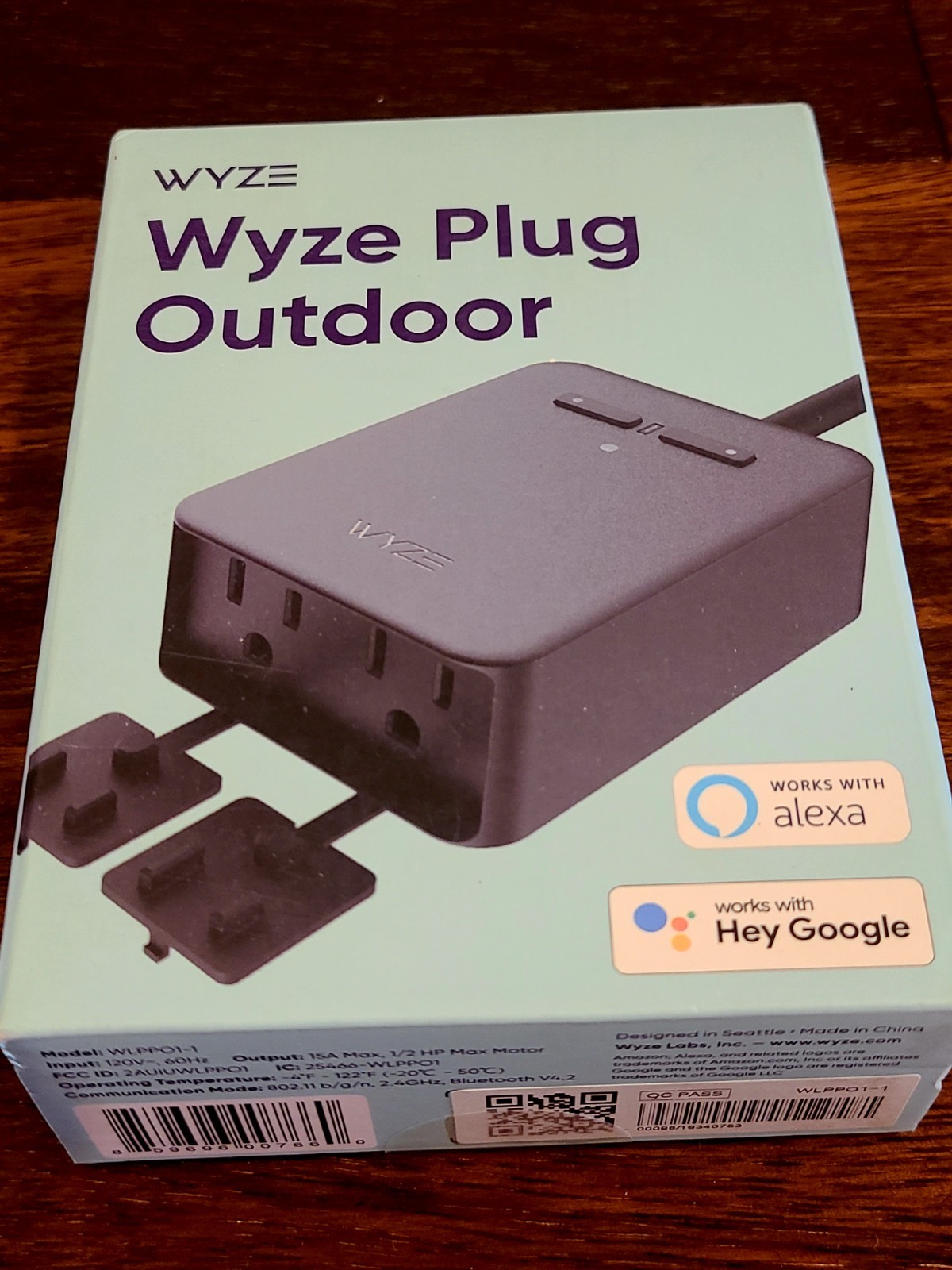 Wyze Plug Outdoor, Dual Outlets Energy Monitoring, IP64, 2.4GHz WiFi Smart Plug