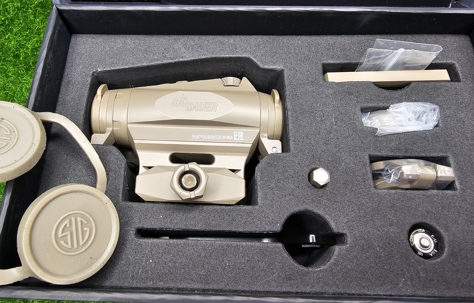 Sig Sauer #SOR44002 ROMEO4XT-PRO 20mm Micro Red 2 MOA Ballistic Circle Dot, FDE