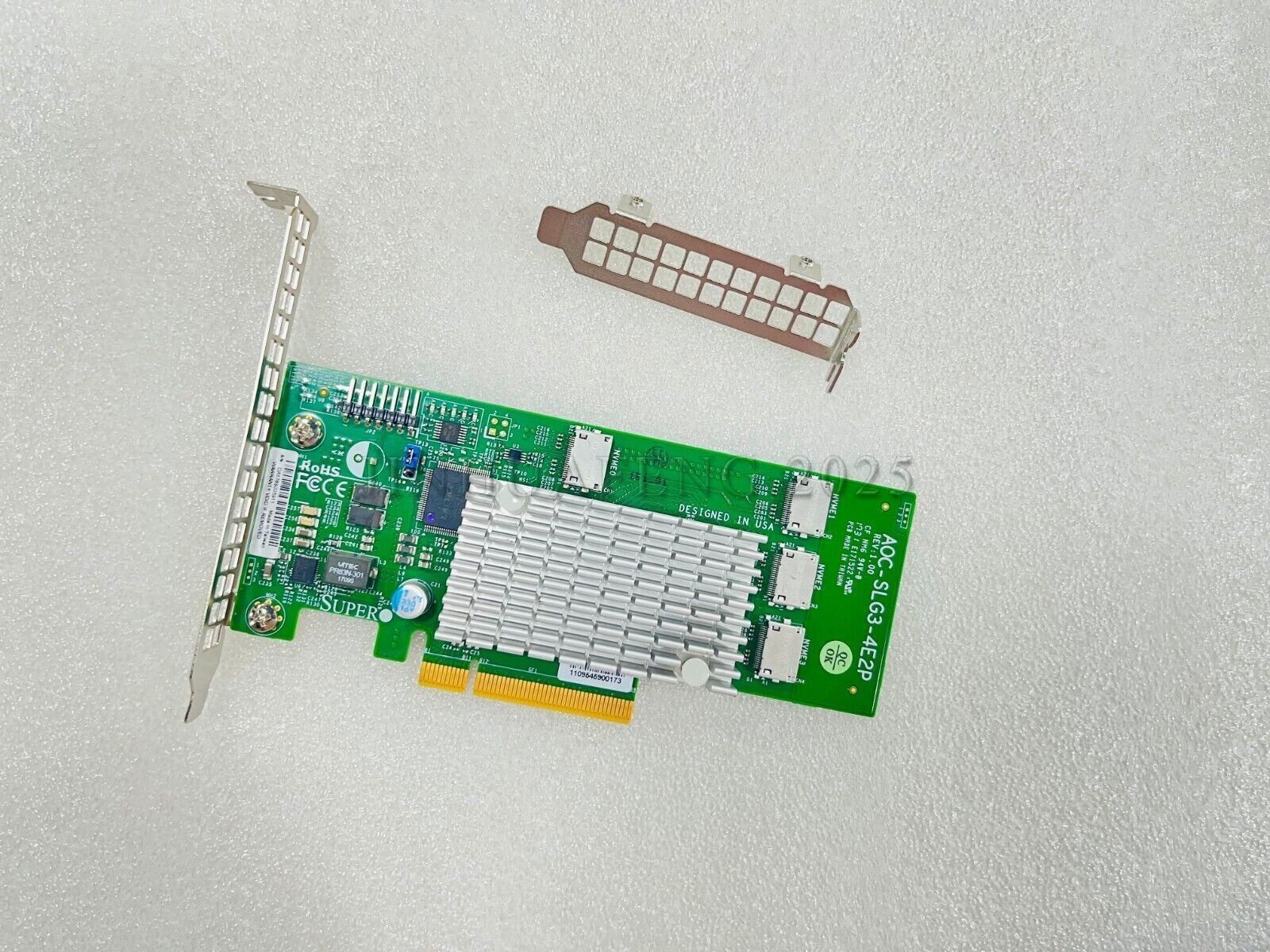 Supermicro PCIe to SFF-8611 NVME U.2 Quad-Port Host Bus Adapter AOC-SLG3-4E2P
