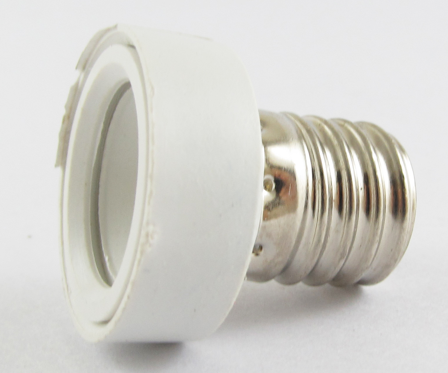 50pcs E17 Male to E12 Female Socket Base LED Halogen CFL Light Bulb Lamp Adapter