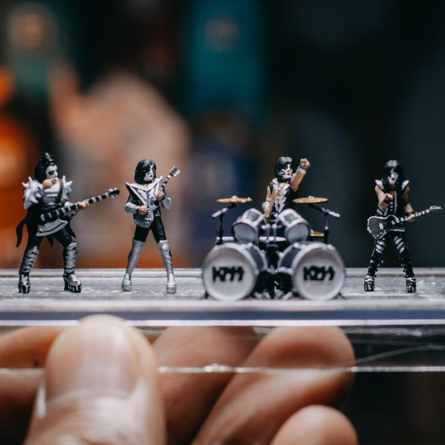 Miniature Rock Band Performer Figure v.1 (1/87) Diorama No Preiser Special GIFT