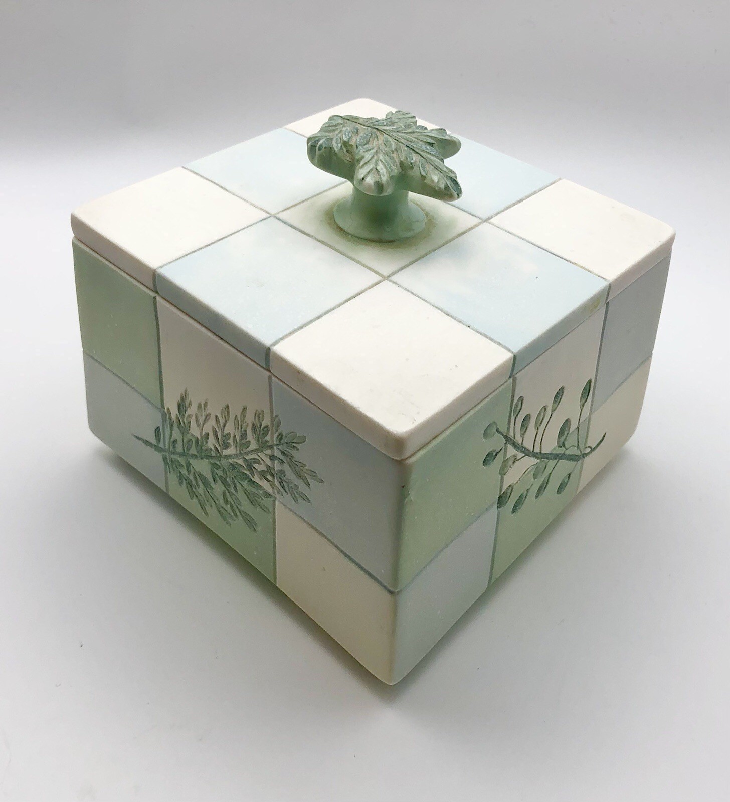 Croscill Rainier Ceramic Vanity Canister W/Checkerboard Pattern & Leaf Knob