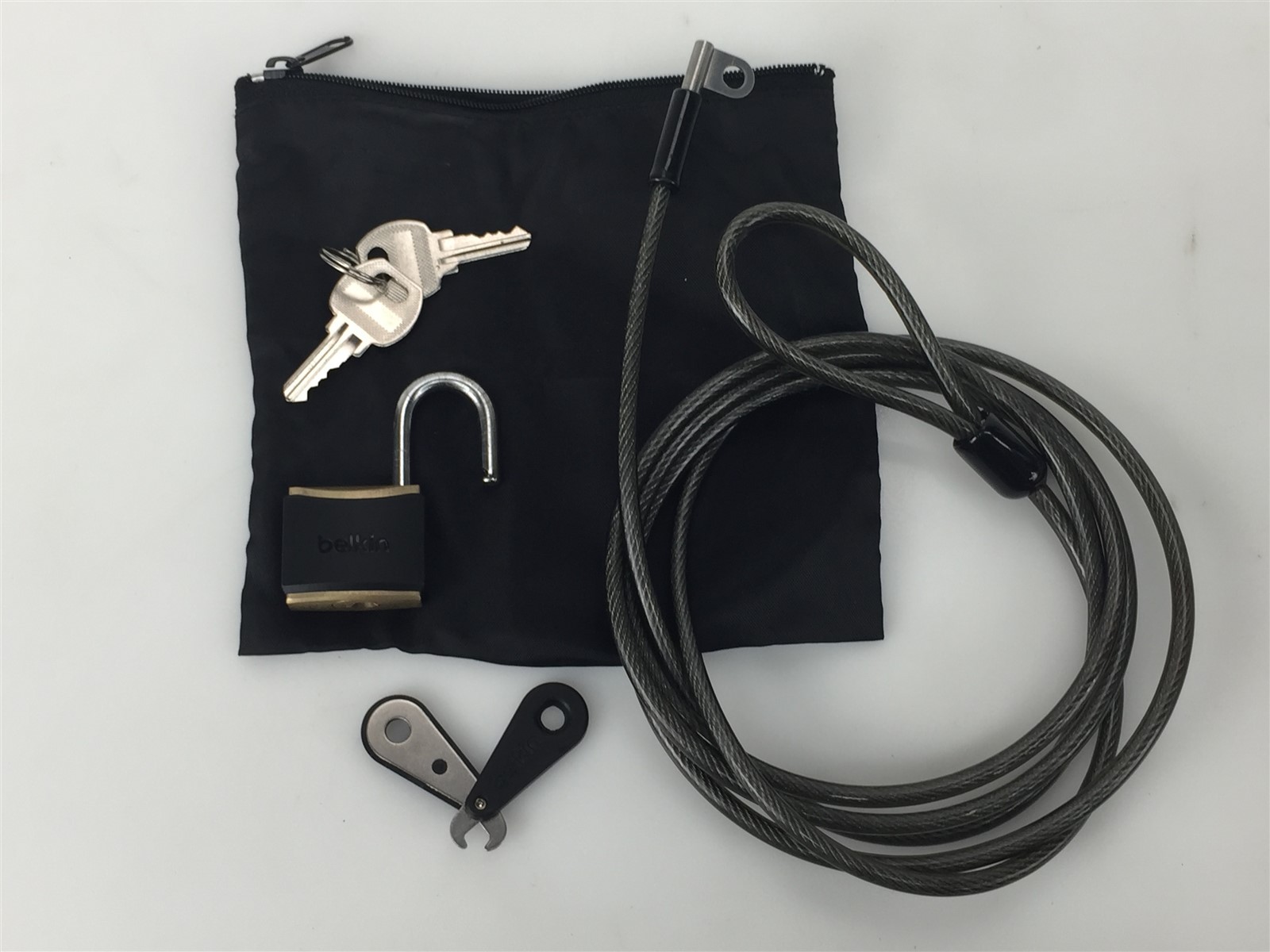 Belkin F8E550-CMK Notebook Security Lock, Master-Keyed - with 2 Keys