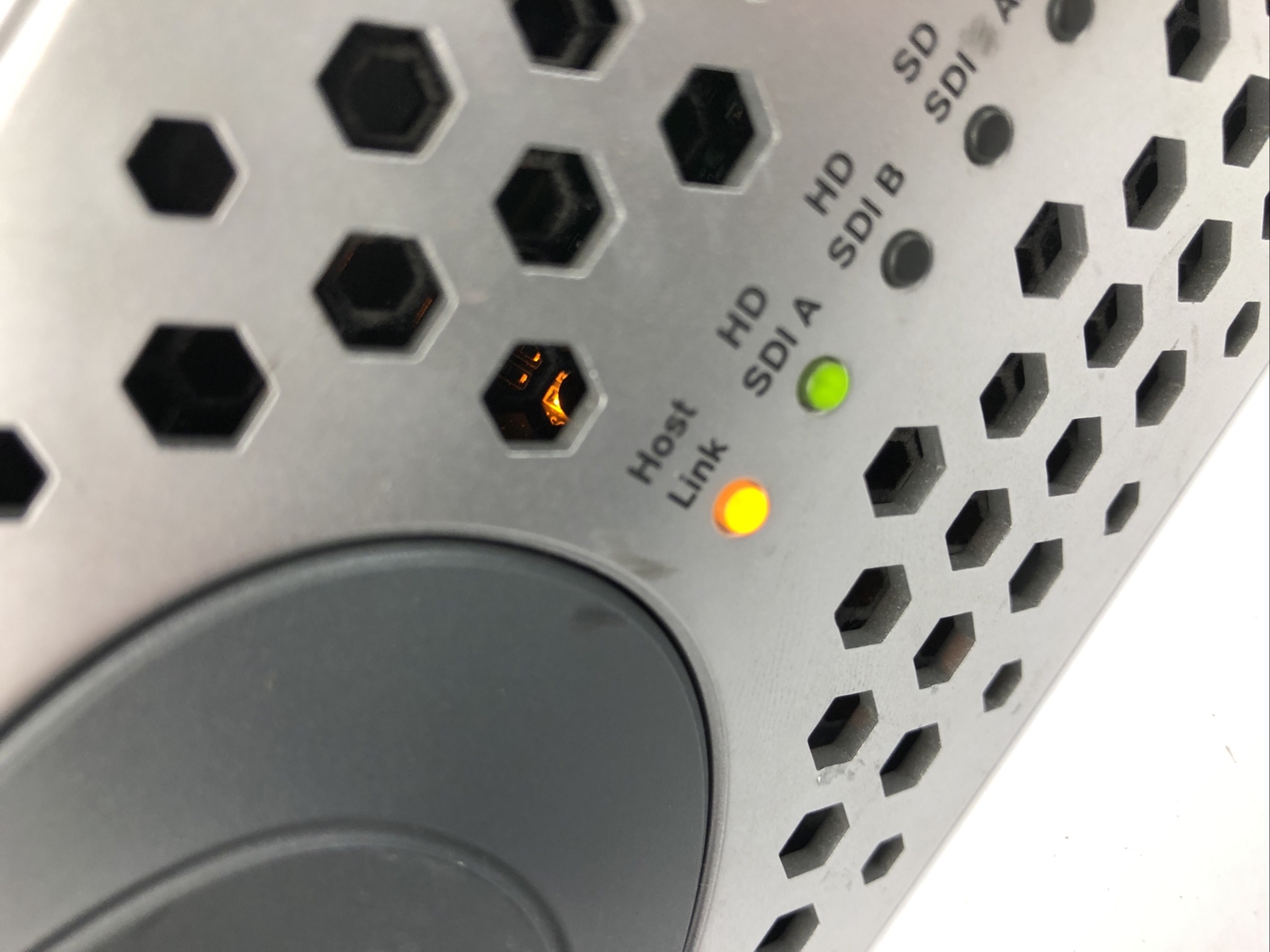 Rackmount Avid Nitris DX DNxHD External Hardware Accelerator & Input/Output Unit