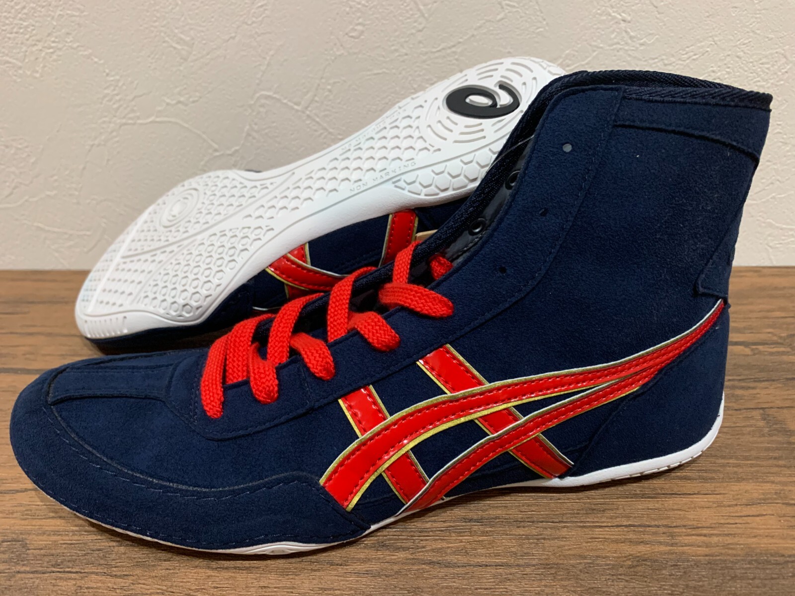 ASICS Wrestling Shoes 1083A001 EX-EO TWR900 Color NVY x NVY x GLD _ FU2FLLZC