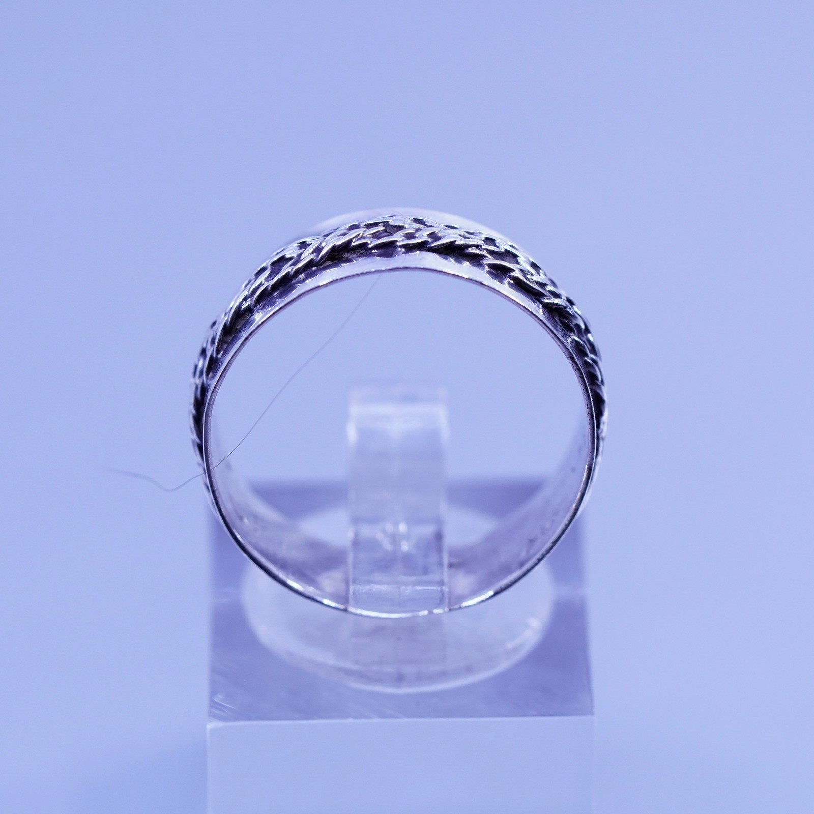 Size 7, vintage Sterling 925 silver handmade ring, cable band