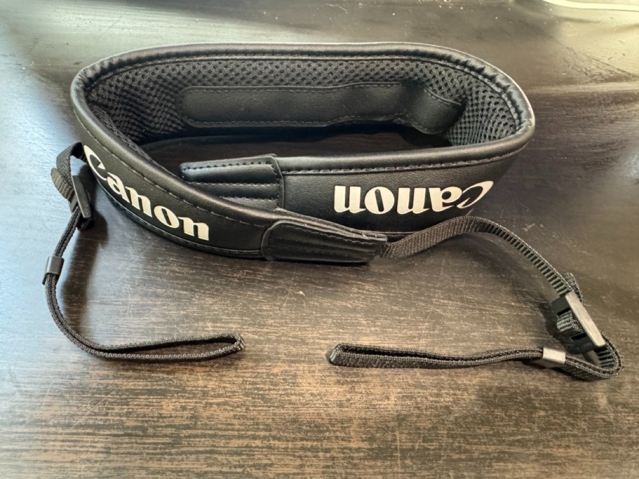 Canon Padded Telephoto Lens Strap for EF 300/400mm f/2.8