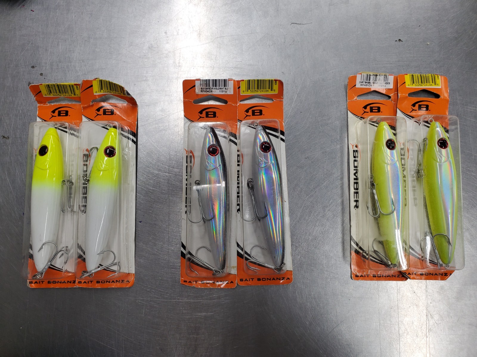 Lot of 2 Bomber Large Saltwater Topwater Rattling Spook Baits - Choose Color