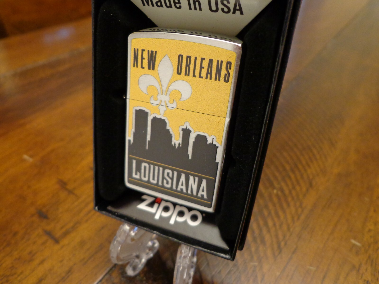 NEW ORLEANS LA LOUISIANA CITY SCAPE ZIPPO LIGHTER MINT IN BOX