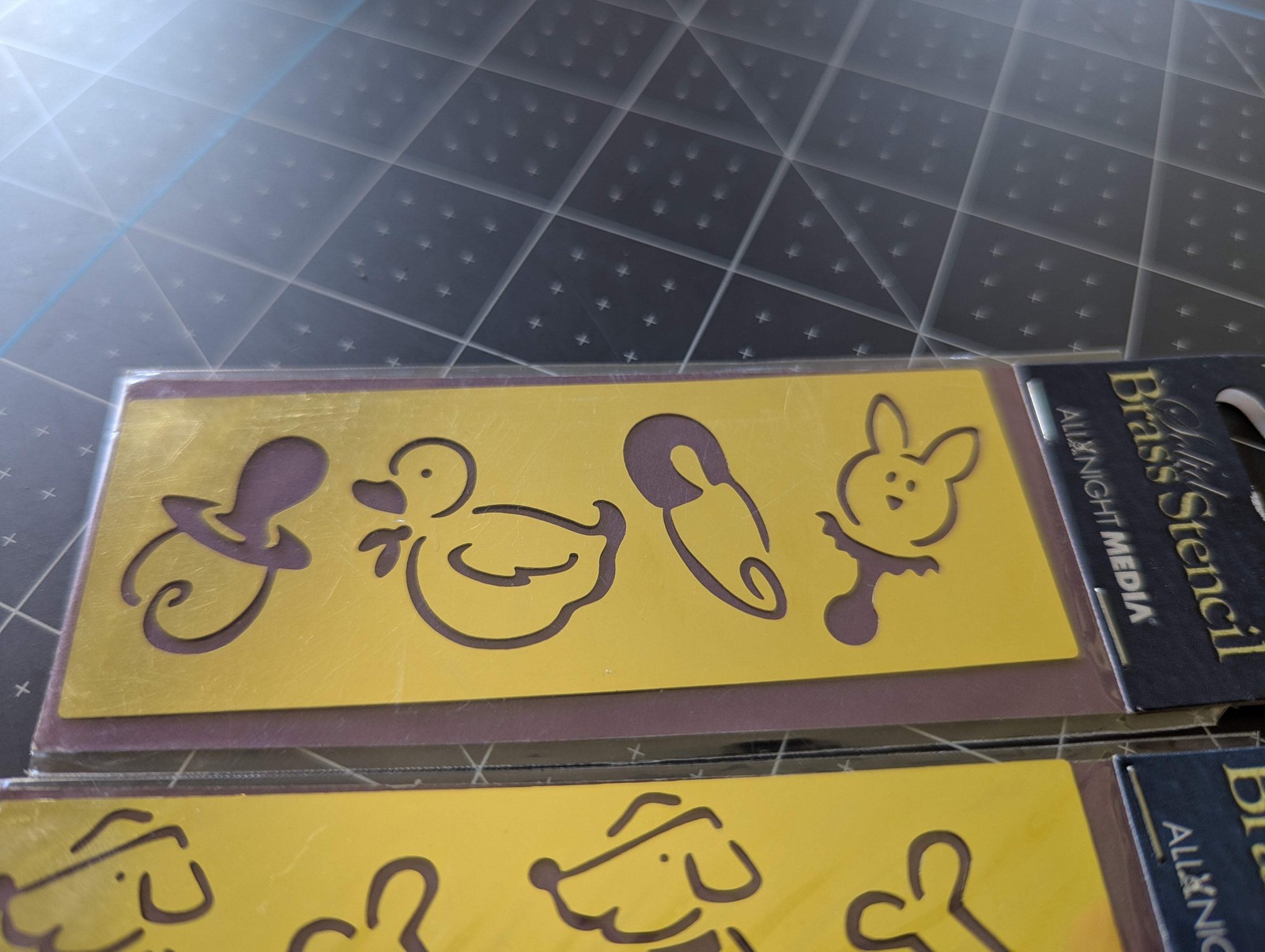 Plaid Embossing Stencils - Borders