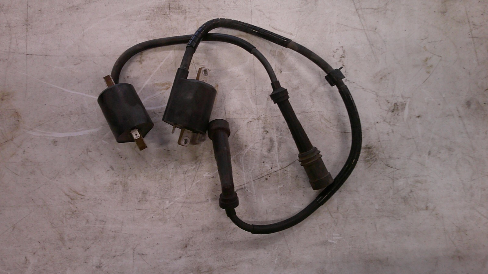 98-07 Yamaha v star 650 XVS650 front and rear ignition coils pair
