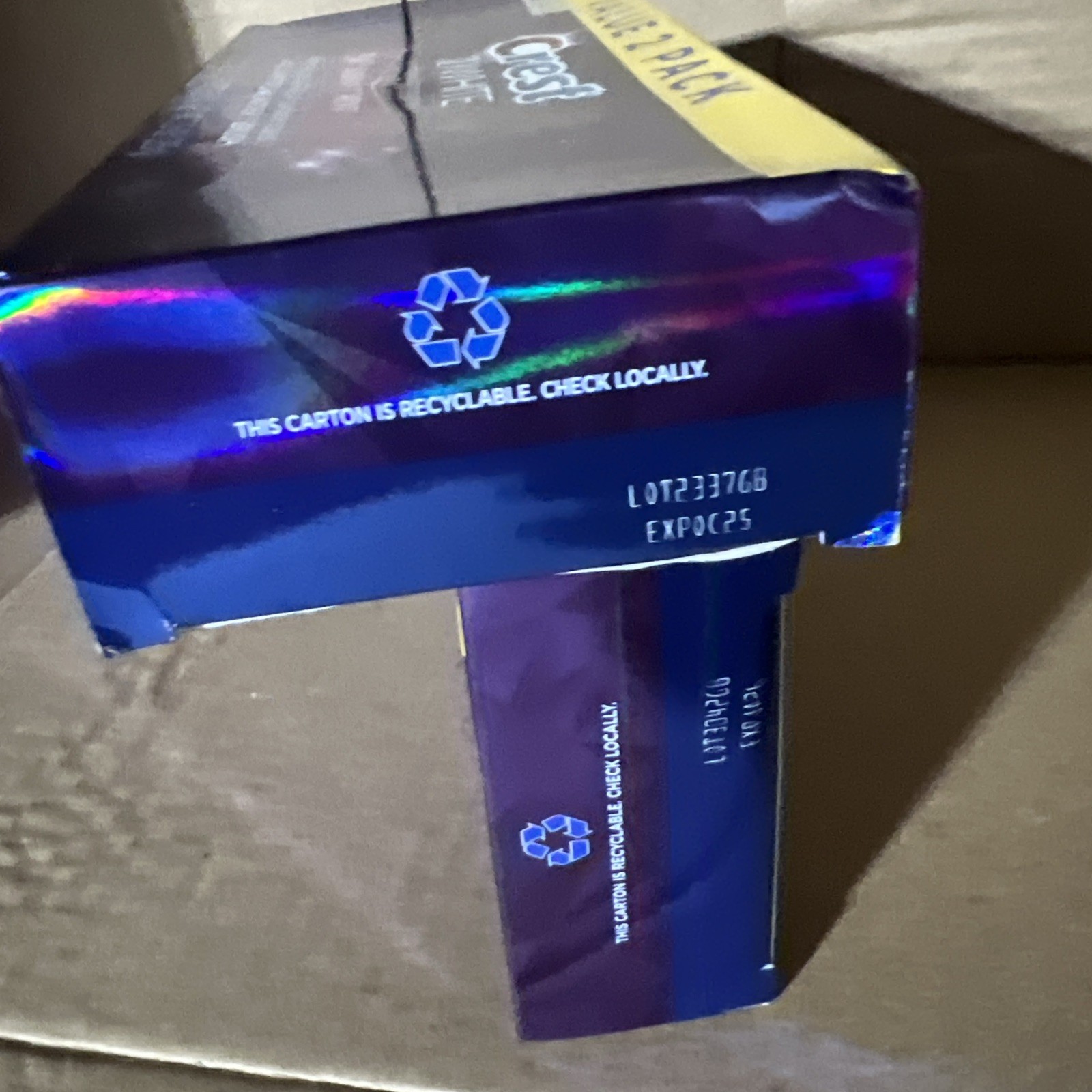 2 Total /Crest 3D White Toothpaste Radiant Mint 2 PACK 3.8oz. Arctic Fresh 3.8oz