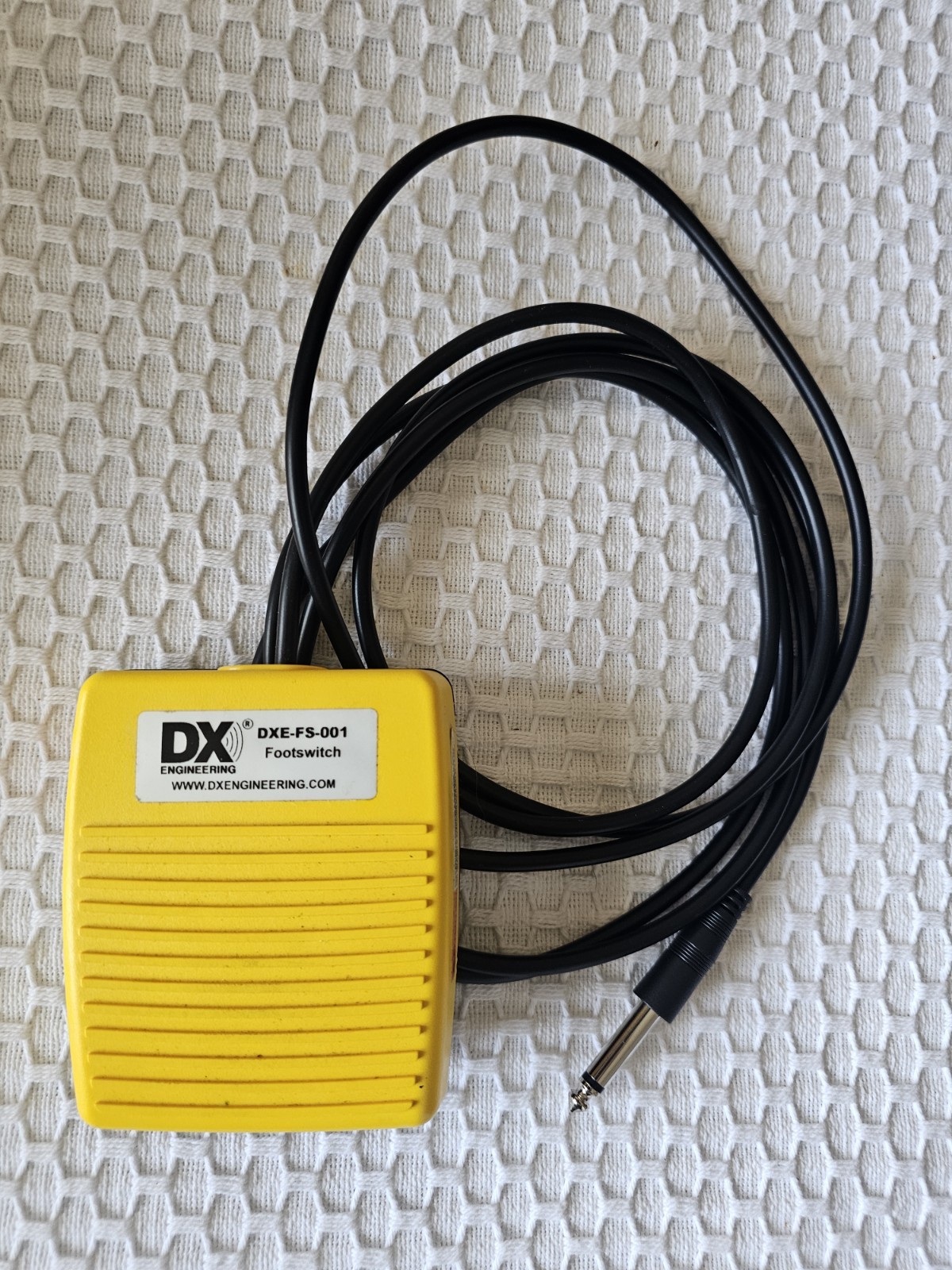 DX Engineering DXE-FS-001 Rugged Amateur (Ham) Radio FOOT SWITCH for Transceiver