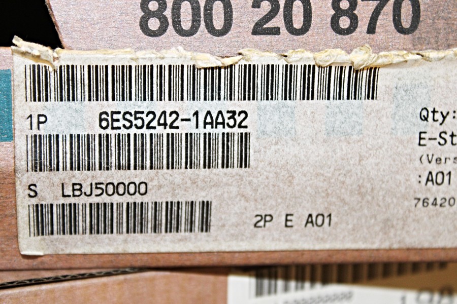 Siemens 6ES5242-1AA32 Simatic S5 -E:A01 -original packaging-