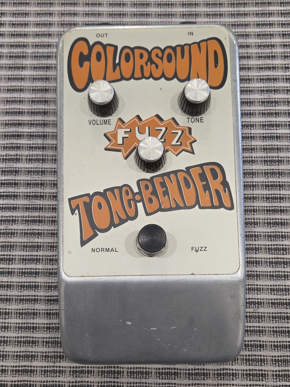 Very Good Colorsound Tonebender Reissue Fuzz Effects Pedal