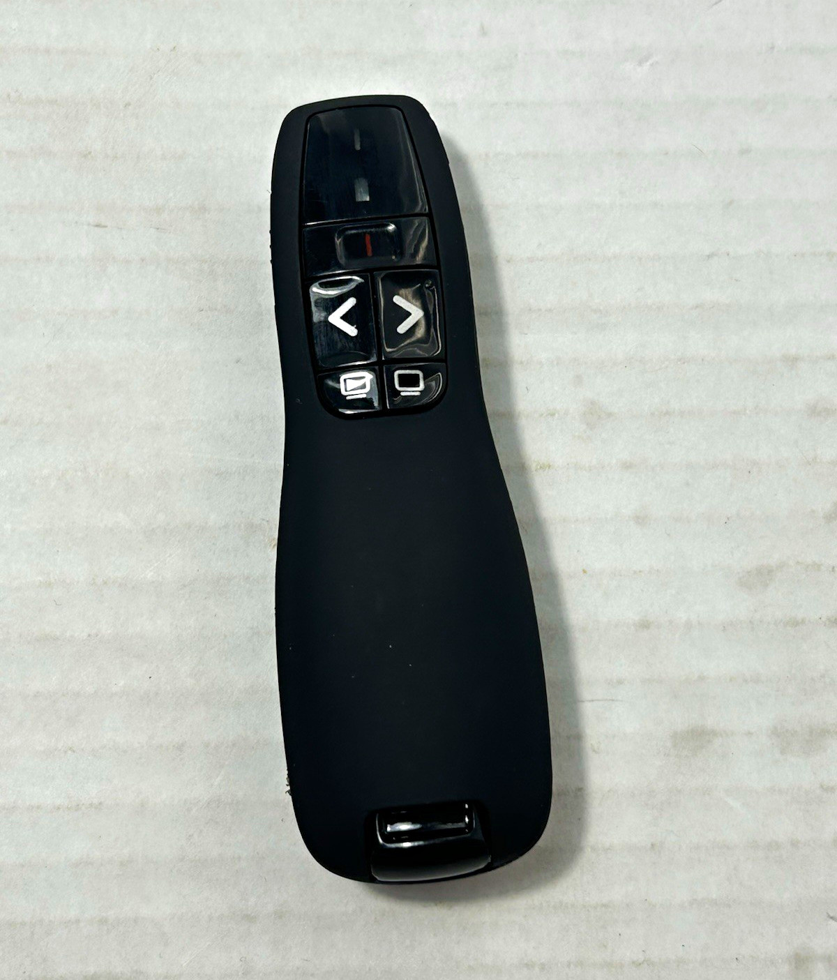 Logitech R-R0004 Wireless Laser Presenter Remote w/ USB Receiver Black