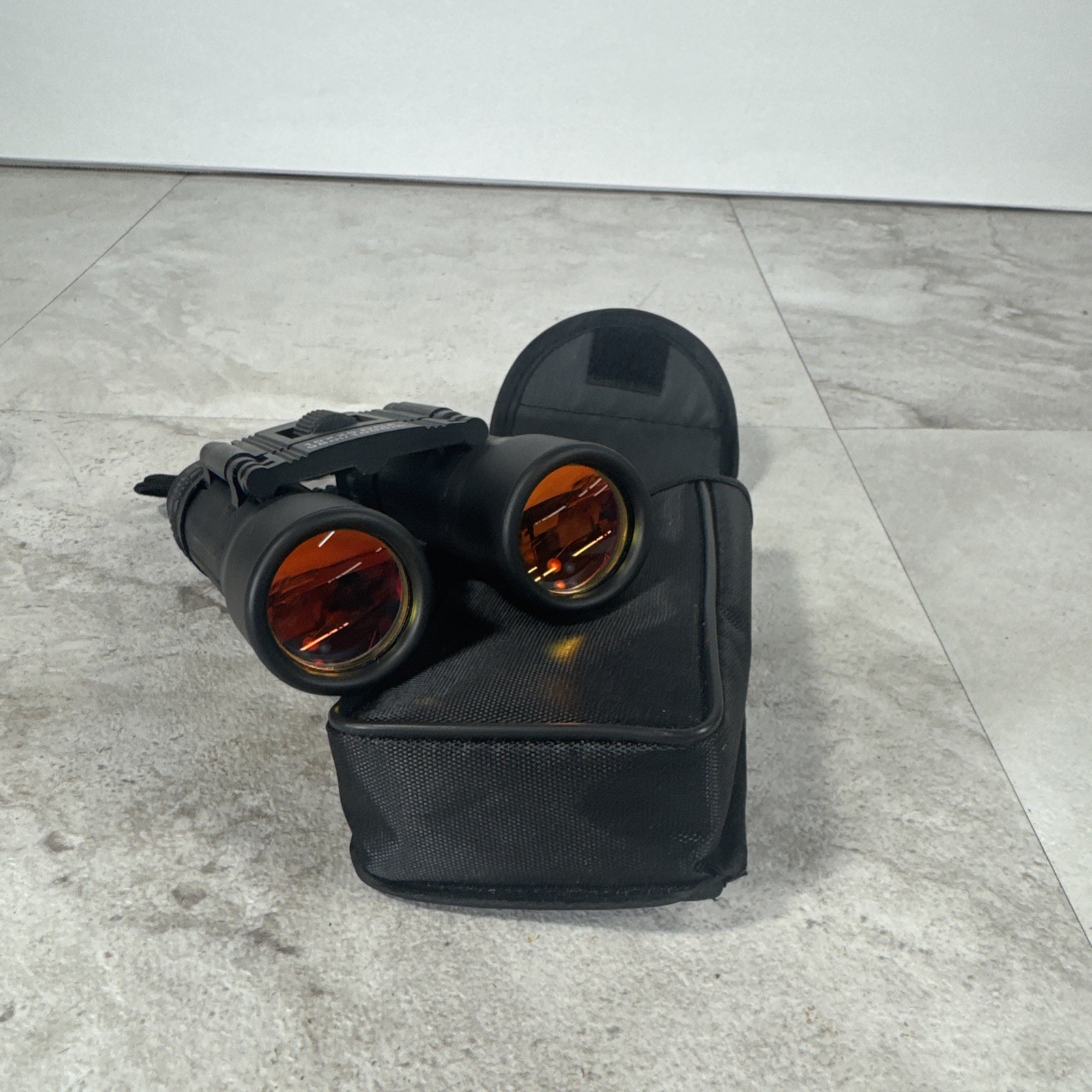 Bosch Optikon DCF 10x25 Compact Binoculars Black Nice Condition