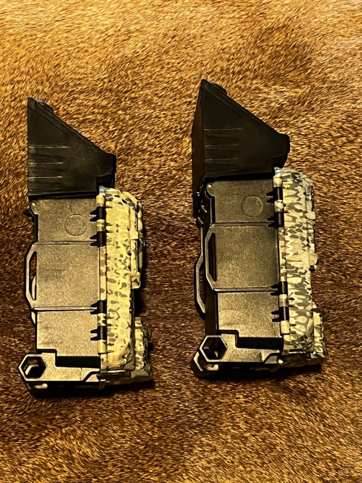 SPYPOINT FORCE-PRO-S NON-CELLULAR Trail Camera Solar Powered HD Hunting Camera