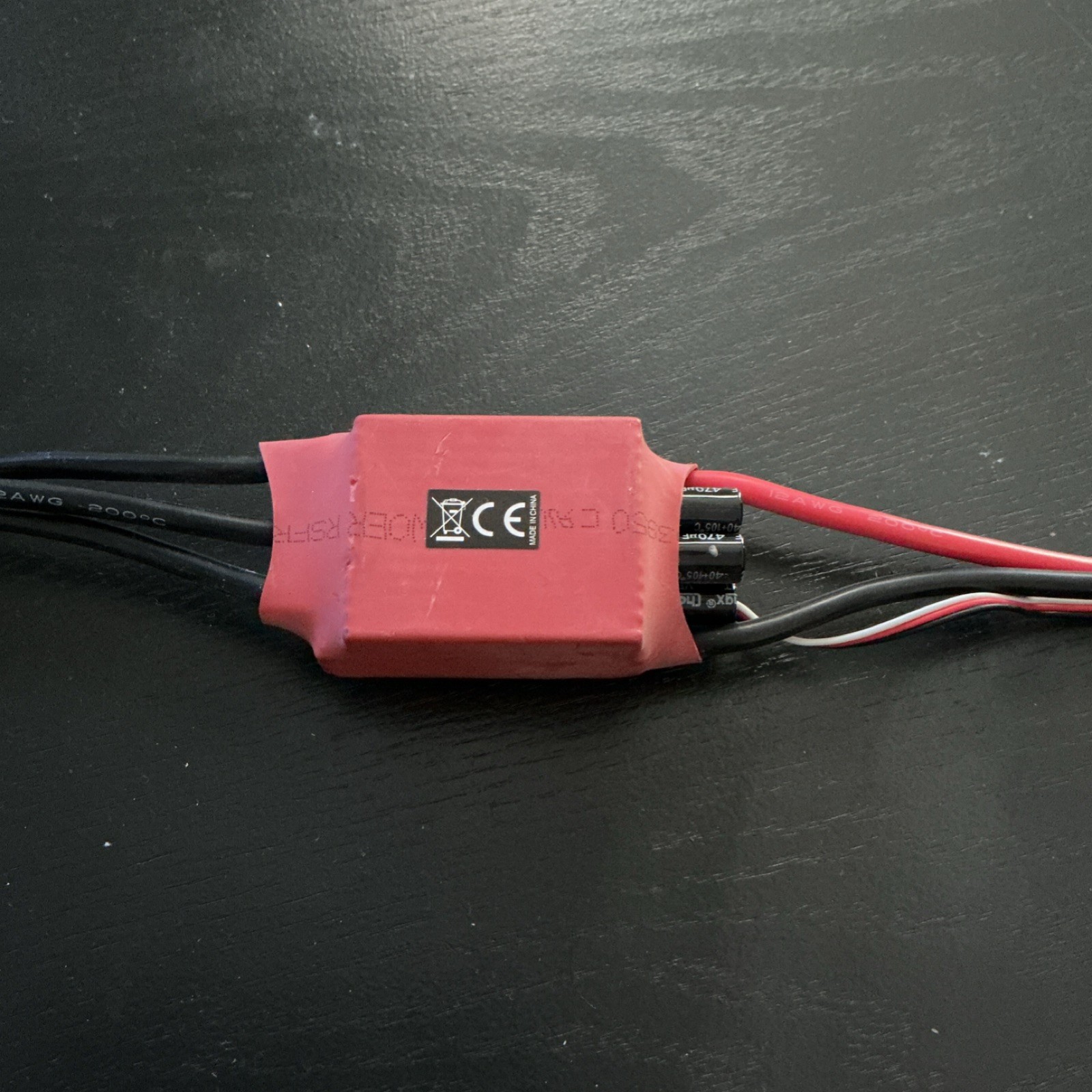 HobbyKing Red Brick 200A (2~6S) ESC