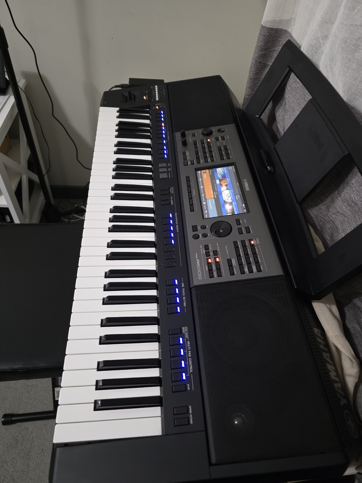 Yamaha PSR-A5000 Digital Workstation 61-Key Professional Arranger Workstation