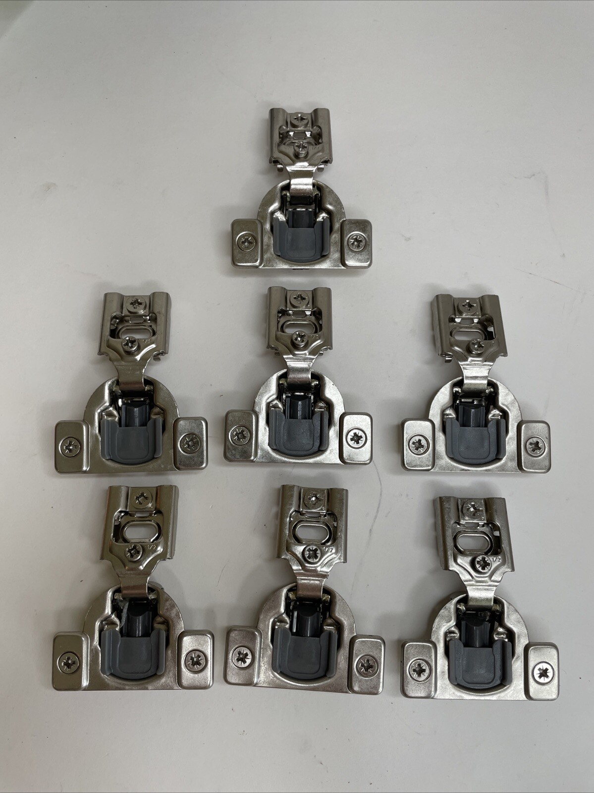 DecoBasics 7x Lot 1/2 inch Overlay Soft Close Cabinet Hinges in.