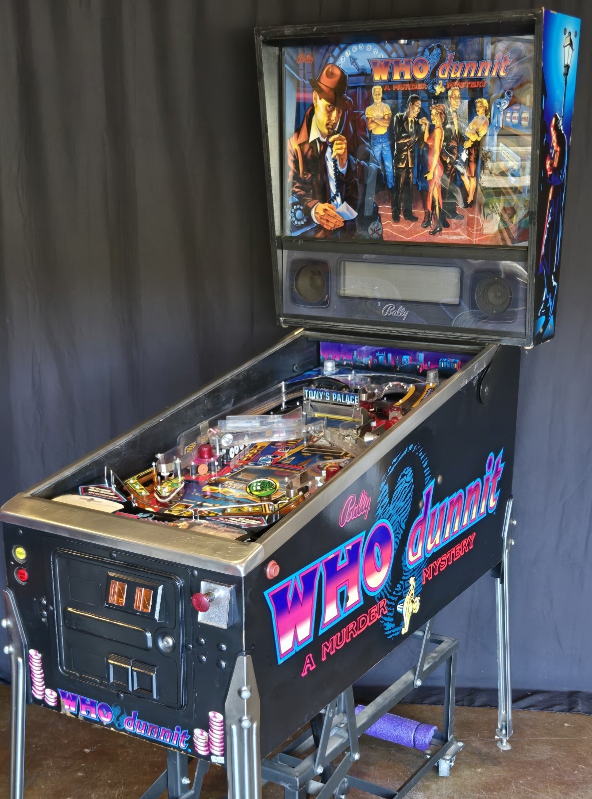 Refurbished Who Dunnit Pinball Machine (Bally) 1995